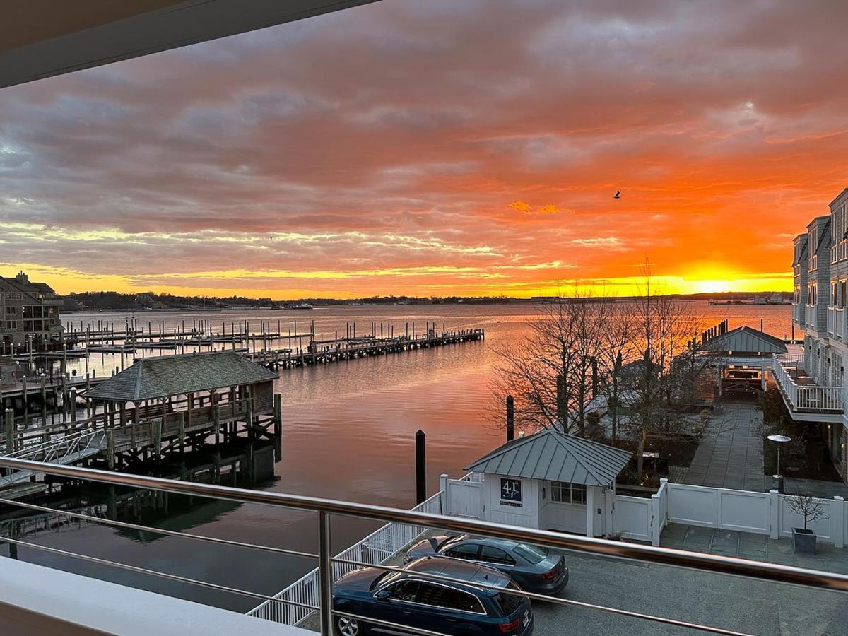 Harborside Inn Newport Ngoại thất bức ảnh
