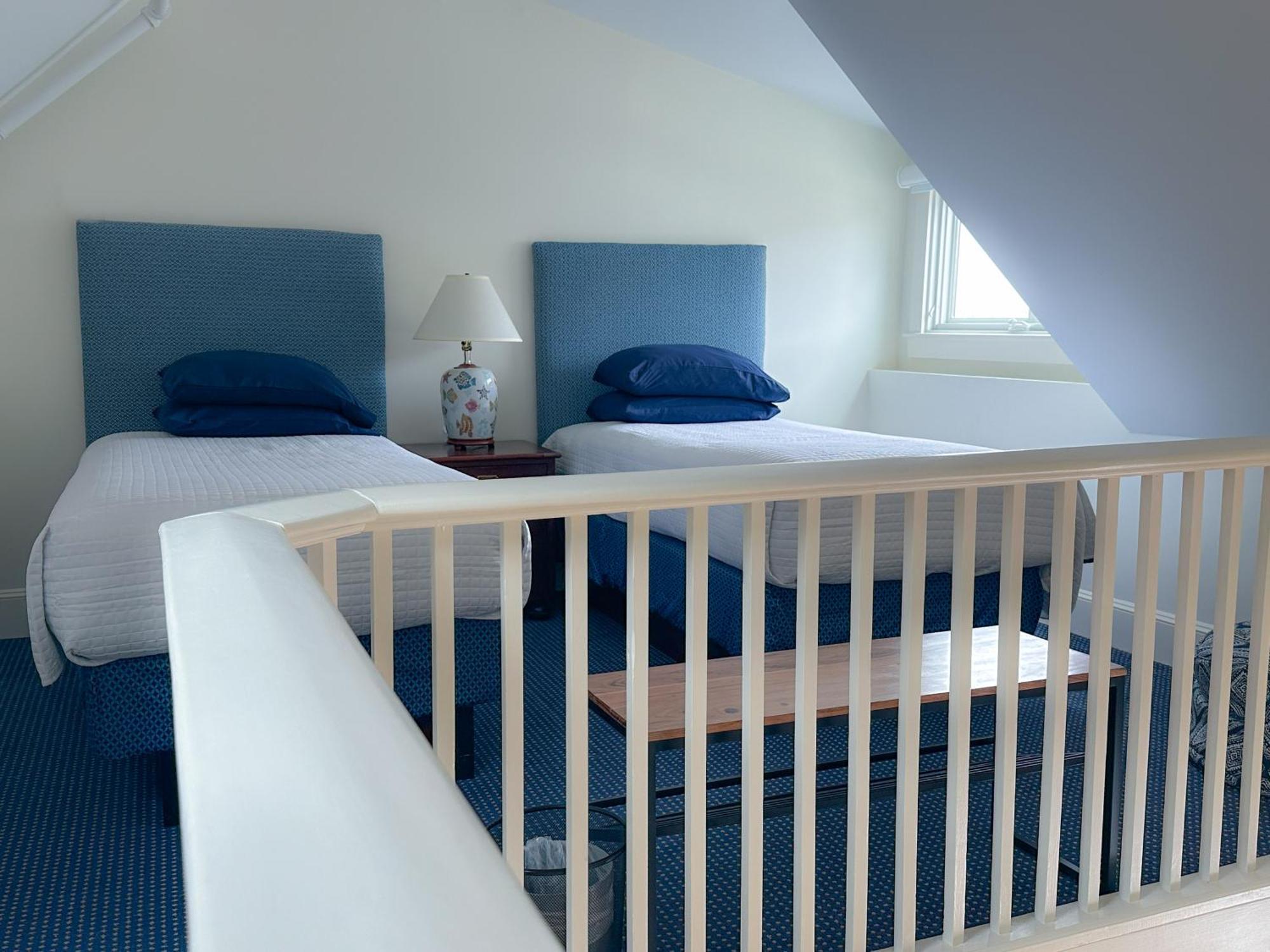 Harborside Inn Newport Ngoại thất bức ảnh